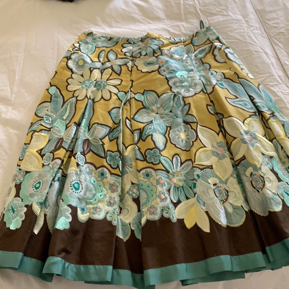 Embroidered floral skirt